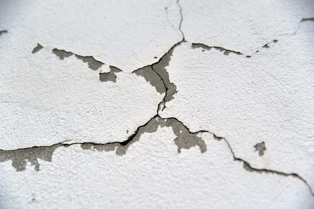 Значение трещина. Трещины в бетоне. Бетонная стена с трещинами. Текстура бетона с трещинами. Трещины на стене текстура.